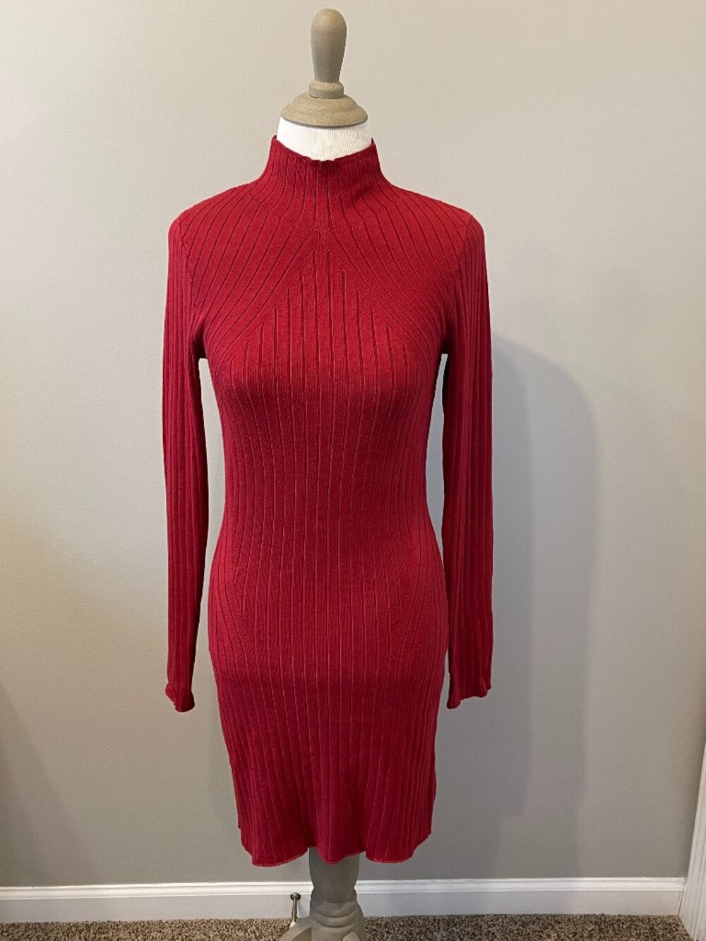 Abercrombie & Fitch Fine Gauge Knit, Fitted, Sweater Dress, Size M, Red